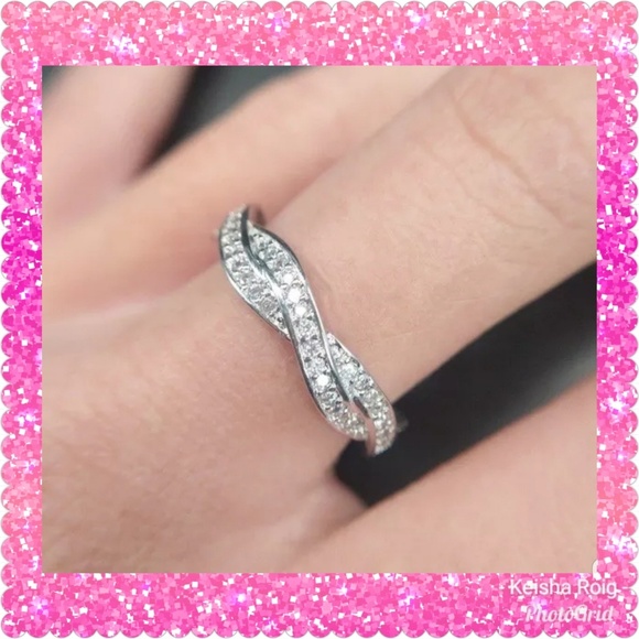 Lily Gems Jewelry - ⭐⭐FLASH SALE⭐⭐❤925S Silver Twisted Ring 1Pc❤